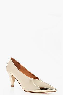 Boohoo Daisy Pointed Toe Metallic Cone Heel Court