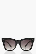 Boohoo Lisa Oversized Black Frame Sunglasses