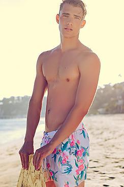 Boohoo Oriental Print Swim Short
