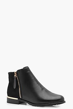 Boohoo Clara Zip Trim Chelsea Boot