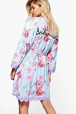 Boohoo Orla Floral Bridesmaid Slogan Robe