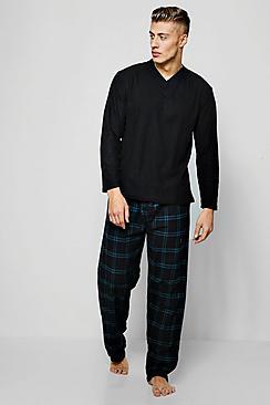 Boohoo Check Fleece Pyjama Set With Long Sleeves