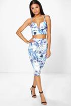 Boohoo Niamh Tropical Print Crop And Midi Skirt Co-ord Blue