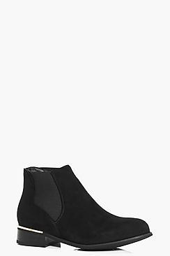Boohoo Grace Metallic Detail Chelsea Boot