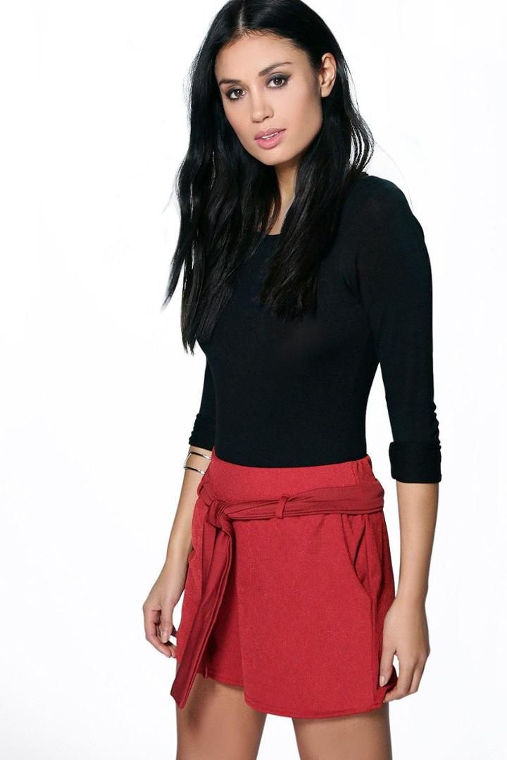 Boohoo Mia Tie Belt Smart Shorts Chestnut