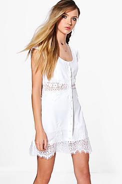 Boohoo Hollie Scallop Border Lace Top & Mini Skirt Co-ord