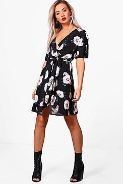 Boohoo Rose Print Tea Dress