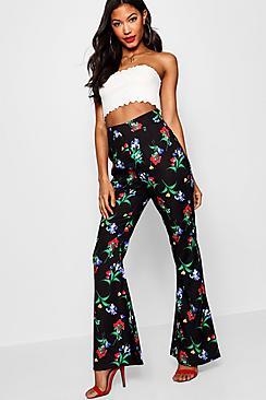 Boohoo Darcy Woven Botanical Kick Flare Trouser