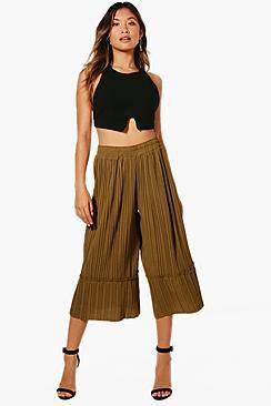 Boohoo Milena Pleated Ruffle Hem Wide Leg Culottes