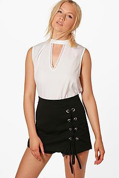 Boohoo Aaliyah High Neck Plunge Lace Woven Top