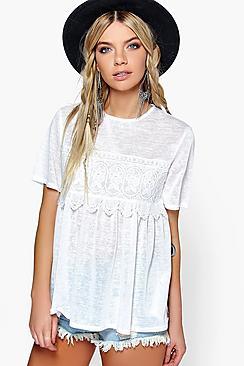 Boohoo Bella Crochet Detail Swing Top