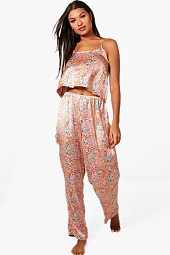 Boohoo Anna Paisley Cami And Trouser Set