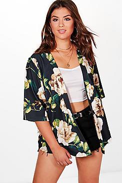 Boohoo Plus Sophia Floral Kimono