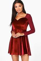 Boohoo Boutique Ann Sweetheart Neck Chiffon Skater Dress
