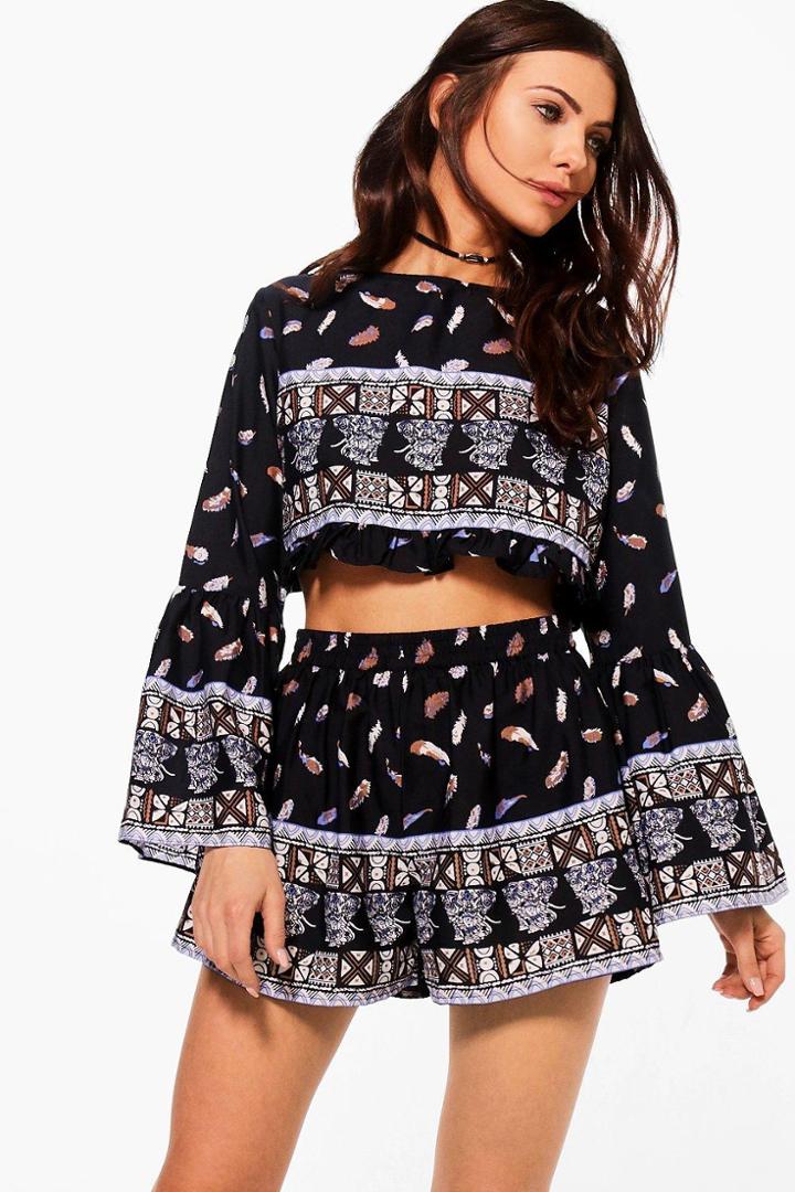 Boohoo Petite Marie Feather Short Co-ord Short Multi