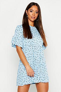 Boohoo Ditsy Floral Smock Dress