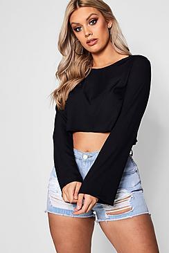 Boohoo Plus Amy Lettuce Hem Wide Sleeve Crop Top