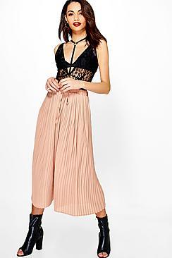 Boohoo Ailani Pleated Tie Waist Woven Culottes
