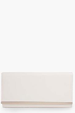 Boohoo Tiffany Pu Metal Bar Cutch Bag