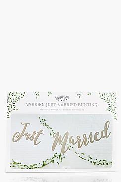 Boohoo Wedding Wooden Just Married Bunting