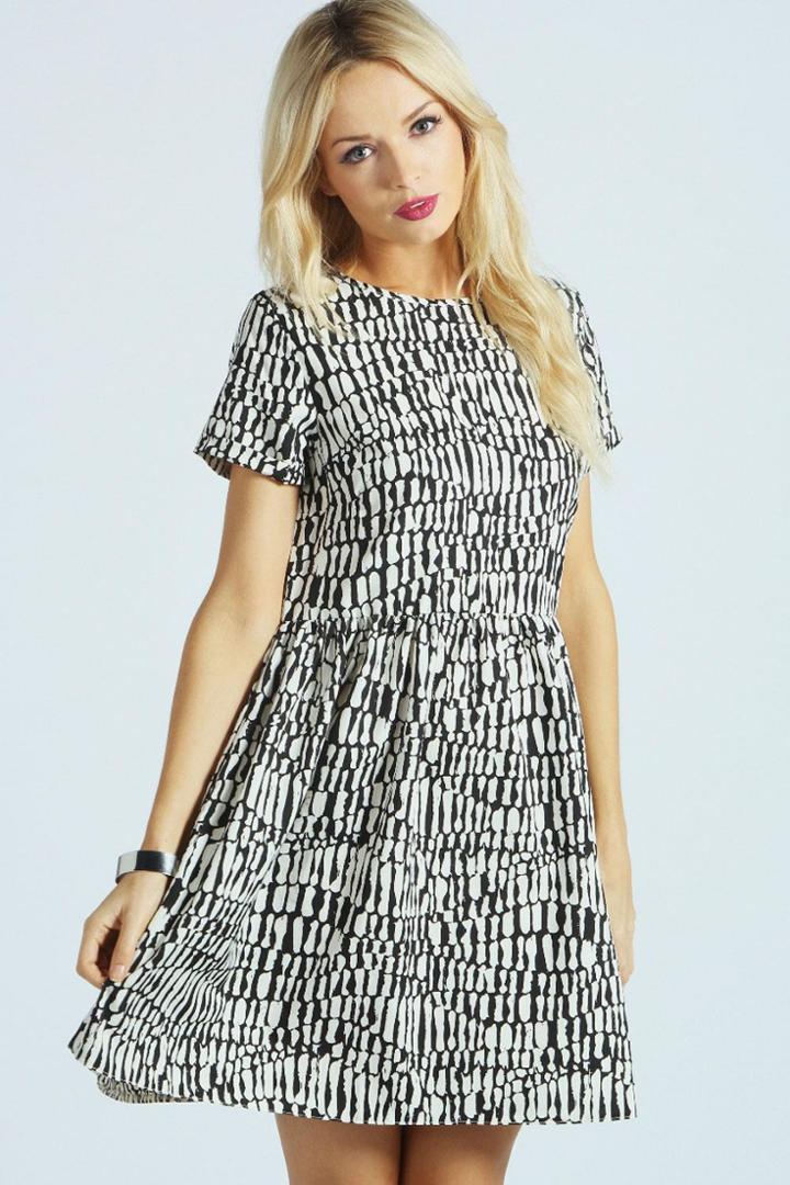 Boohoo Lulu Monochrome Turn Back Sleeve Dress - Multi