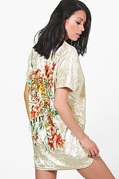 Boohoo Annabelle Tiger Print Velour T-shirt Dress