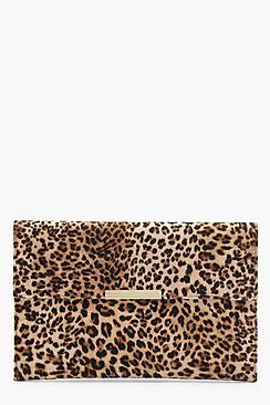 Boohoo Leopard Envelope Clutch And Bar
