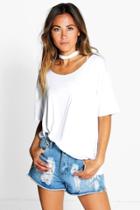Boohoo Tara Raw Edge Choker Style Ss T-shirt White
