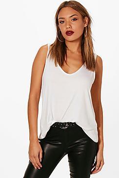 Boohoo Lia Basic V Front And Back Vest