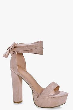 Boohoo Nancy Two Part Platforms