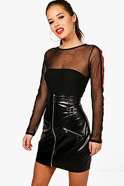 Boohoo Petite Lizzy Extreme High Waisted Buckle Pu Skirt
