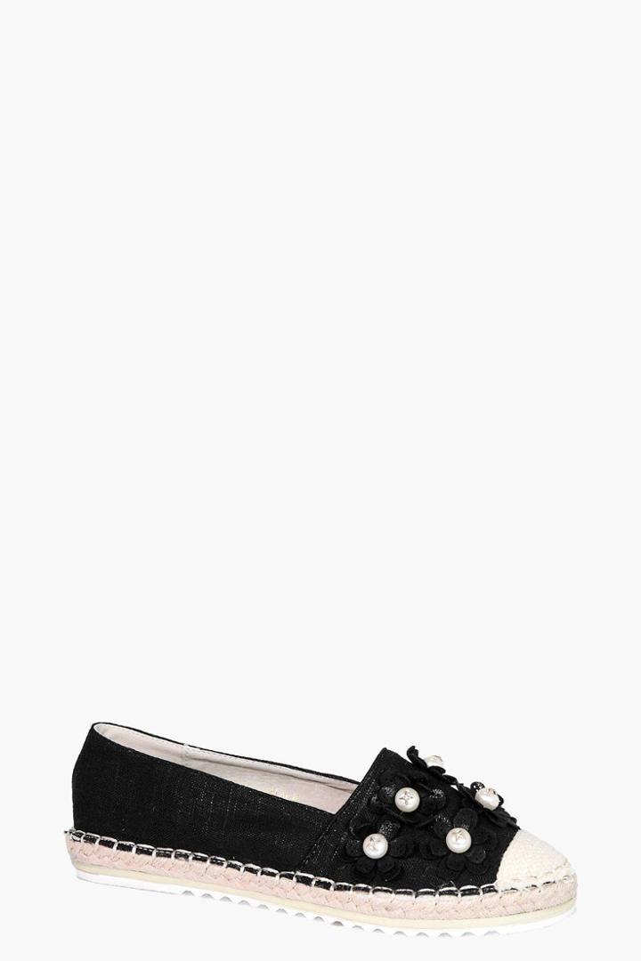 Boohoo Isabelle Pearl & Flower Detail Espadrille Black