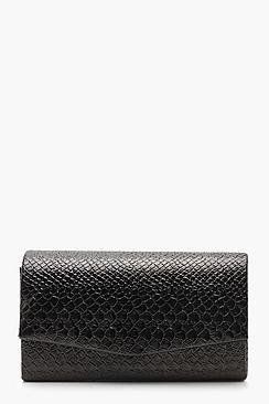 Boohoo Structured Faux Snake Clutch With Chain