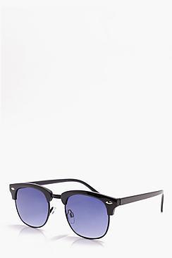 Boohoo Retro Sunglasses With Blue Gradient Lens