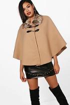 Boohoo Naomi Faux Fur Collar Cape