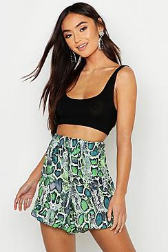 Boohoo Petite Snake Print Flippy Short