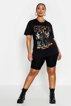 Boohoo Plus Kiss Graphic License T-shirt