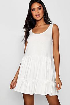 Boohoo Susan Tiered Jersey Smock Dress