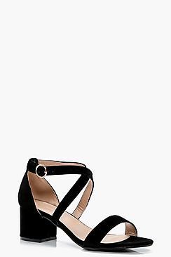 Boohoo Evie Cross Strap Low Block Heels