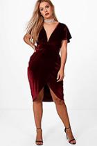 Boohoo Plus Ella V Neck Midi Dress