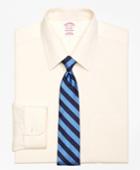 Brooks Brothers Men's Relaxed Fit Relaxed-fit Dress Shirt, Non-iron Point Collar