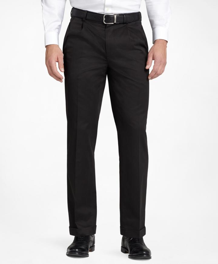 Brooks Brothers Men's Thompson Fit Pleat-front Lightweight Advantage Chinos