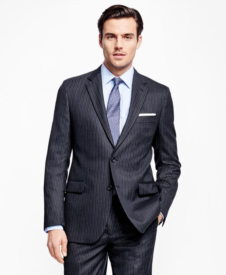 Brooks Brothers Men's Fitzgerald Fit Saxxon Wool Alternating Stripe 1818 Suit