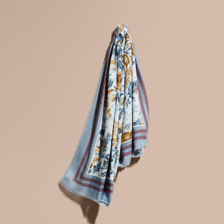 Burberry Burberry Garden Floral Print Cashmere Scarf, Blue