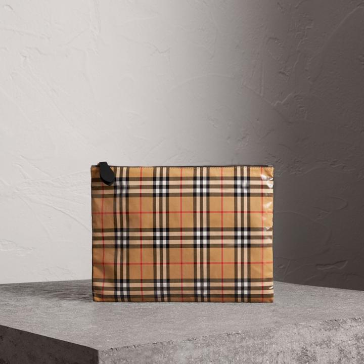 Burberry Burberry Large Coated Vintage Check Pouch, Black