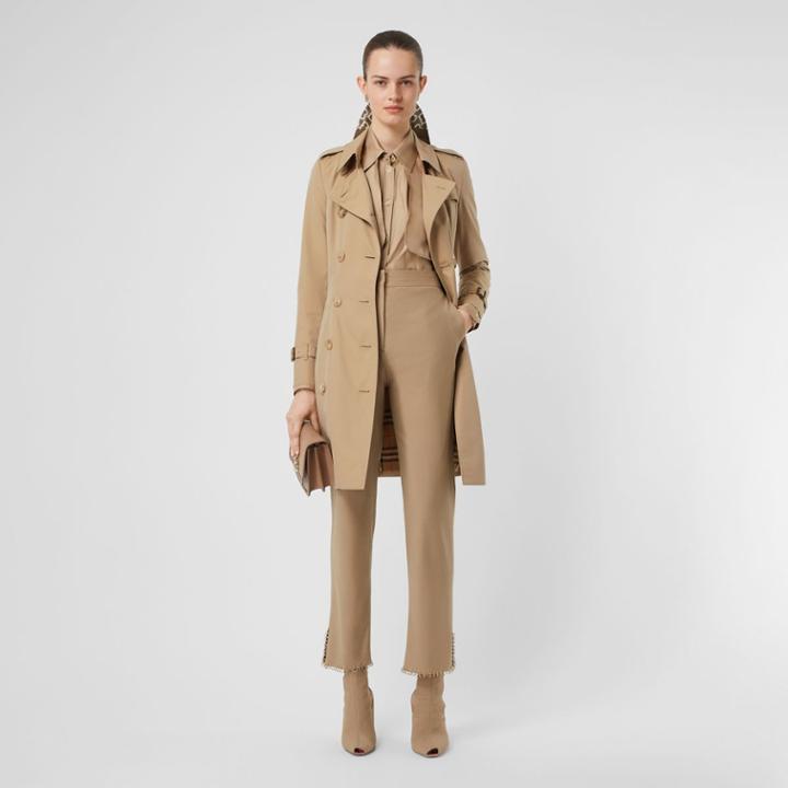Burberry Burberry The Chelsea Heritage Trench Coat, Size: 06, Beige