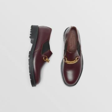 Burberry Burberry Link Detail Leather Shoe, Size: 39, Red