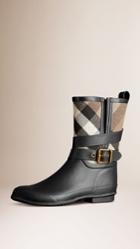 Burberry Burberry Check Detail Belted Rain Boots, Size: 39, Black