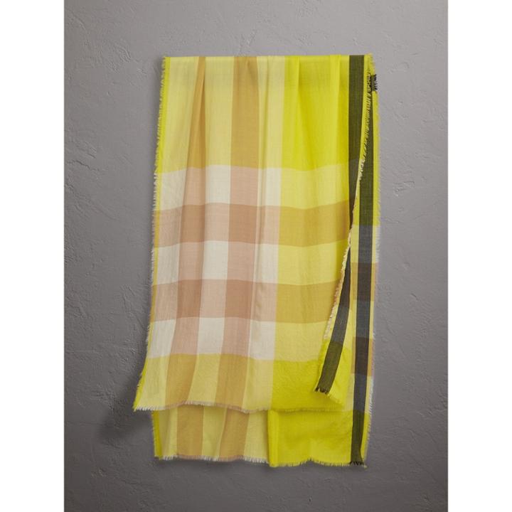 Burberry Burberry The Lightweight Check Cashmere Scarf, Yellow