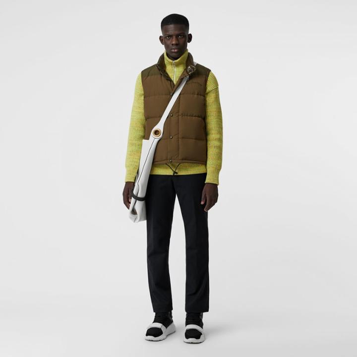 Burberry Burberry Embroidered Archive Logo Down-filled Gilet, Size: 34, Green